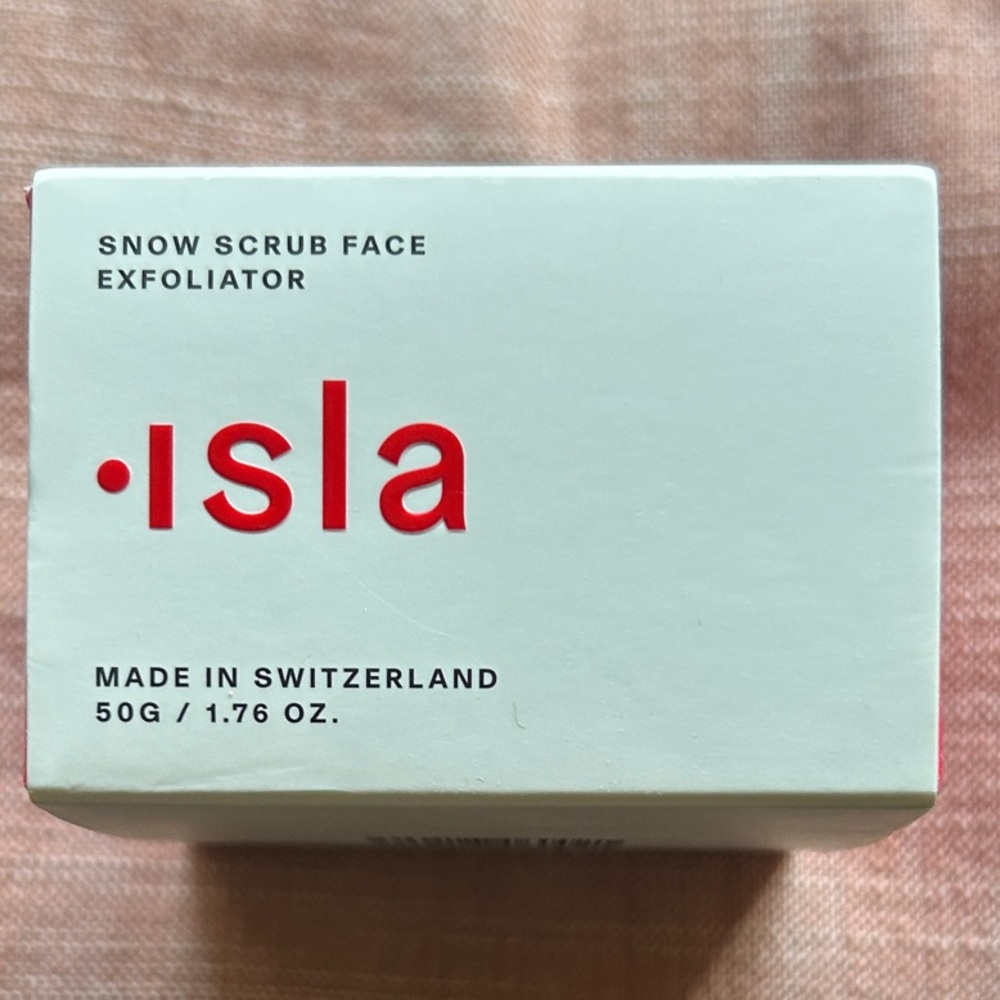 Isla Snow Scrub Face Exfoliator *New/never Opened*